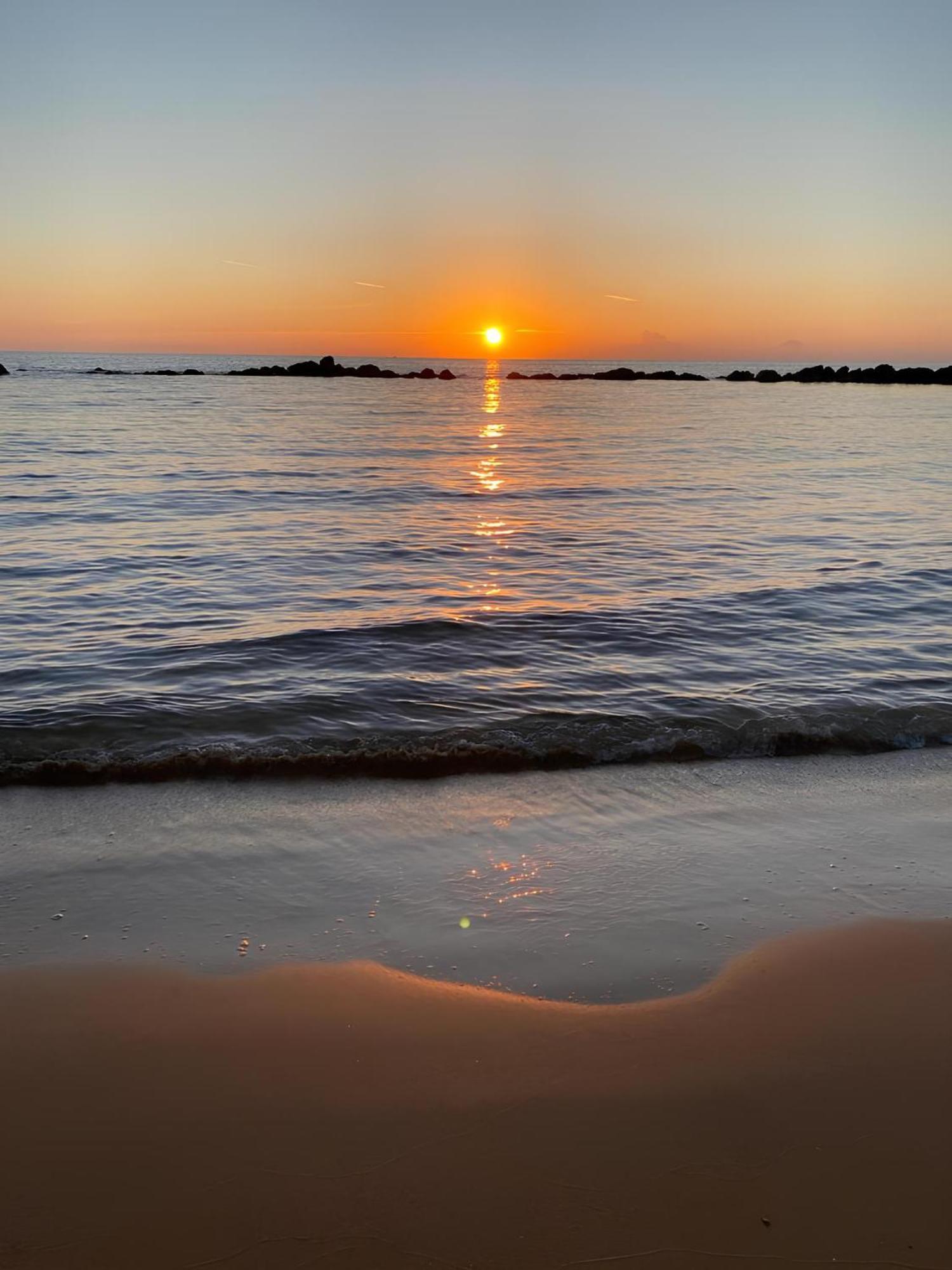 Sea Sunset Apartment San Leone